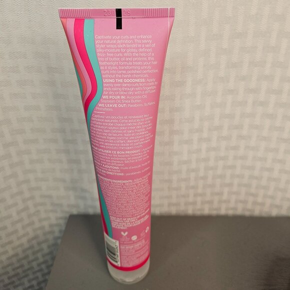 Barbie X Cake The Curl Friend Defining Curl Cream 6 fl. oz. Limited Edition - Picture 4 of 4